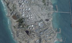 Trump sopesa envío de tropas para tomar isla de Kharg: ‘Axios’; asesinado el portavoz de Guardia Revolucionaria iraní