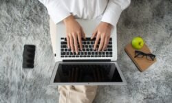 La Apple Week más esperada de PcComponentes: AirPods, móviles y portátiles en los que ahorrar hasta 280 euros