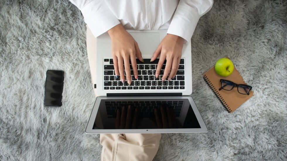 La Apple Week más esperada de PcComponentes: AirPods, móviles y portátiles en los que ahorrar hasta 280 euros