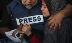 Censura en tiempos de guerra: las denuncias de periodistas y medios de comunicación