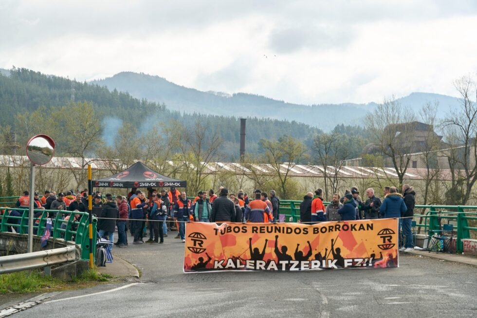 Tubos Reunidos logra cubrir el ERE de 301 despidos con bajas voluntarias