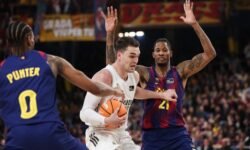 El Real Madrid le da un baño al Barça en el Palau: 76-95