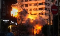 Última hora del ataque de Estados Unidos e Israel contra Irán, en directo | Irán ataca Tel Aviv en represalia por la muerte del número dos del régimen mientras Israel bombardea Beirut