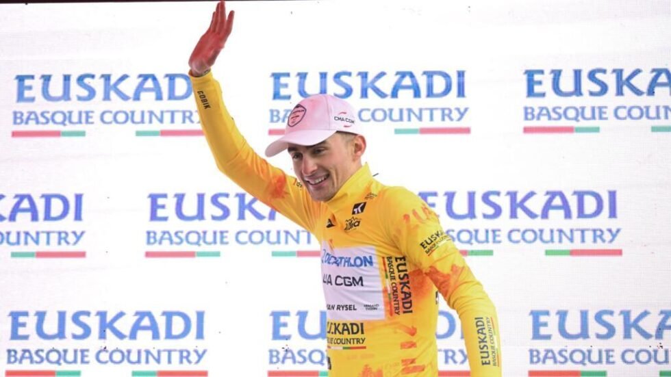 Ciclismo: el prodigio Paul Seixas se convierte en el primer francés desde 2007 en ganar una carrera por etapas