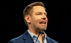 Escándalos sexuales y éticos provocan renuncias y abren la puerta a expulsiones en el Congreso de EE. UU.