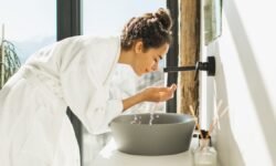 Por qué este aceite desmaquillante coreano es el más vendido en Amazon y triunfa en la doble limpieza