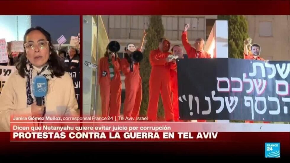 Cientos de personas protagonizan, en Tel Aviv, la mayor protesta en Israel contra la guerra en Irán