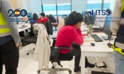 Tartas a la cara como castigo, jornadas infinitas y ningún derecho laboral: así fue el infierno de los extranjeros explotados en 15 ‘call centers’ de Madrid