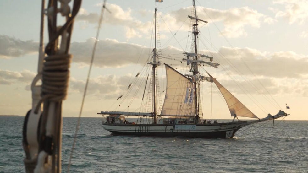 Del Mediterráneo a los Alpes: una travesía de tradición, música y mar