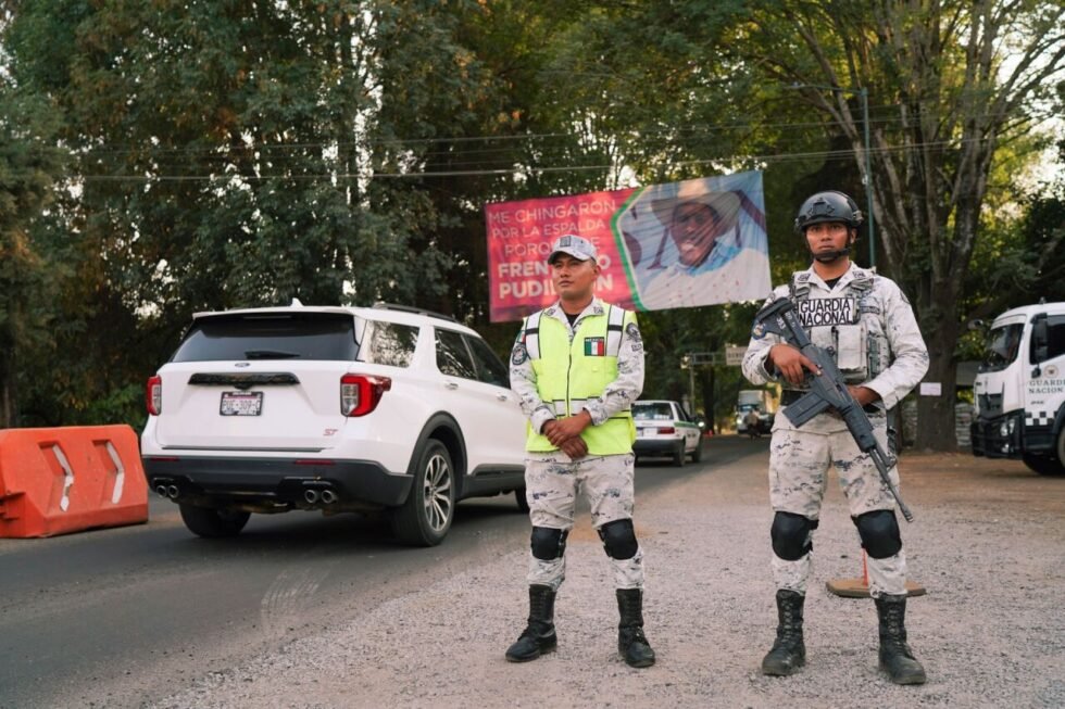 Michoacán se resigna a vivir con miedo al narco a seis meses del asesinato de Carlos Manzo