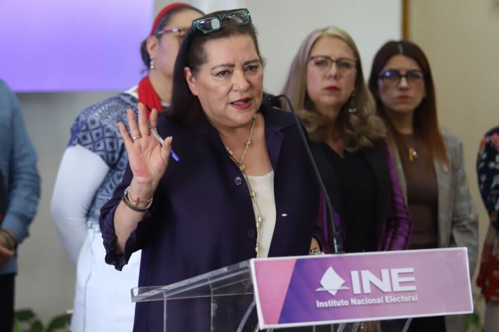 Firmas falsas y afiliados muertos, irregularidades que presentaron las organizaciones a las que el INE negó registro