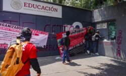 Es muy difícil echar atrás la reforma de pensiones de 2007, reitera gobierno a la CNTE