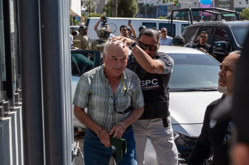 Juez dicta prisión preventiva a Ernesto Ruffo, exgobernador de Baja California