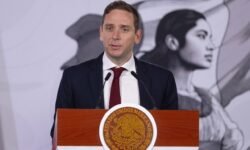 Sheinbaum promete construir 50 nuevos hospitales en lo que resta del sexenio; llevan 29% de avance