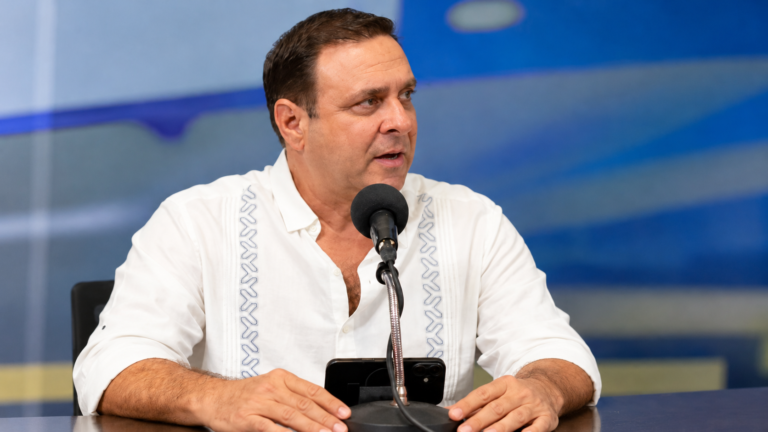 Nabil propone llevar el diálogo y la atención ciudadana a comunidades de Othón P. Blanco