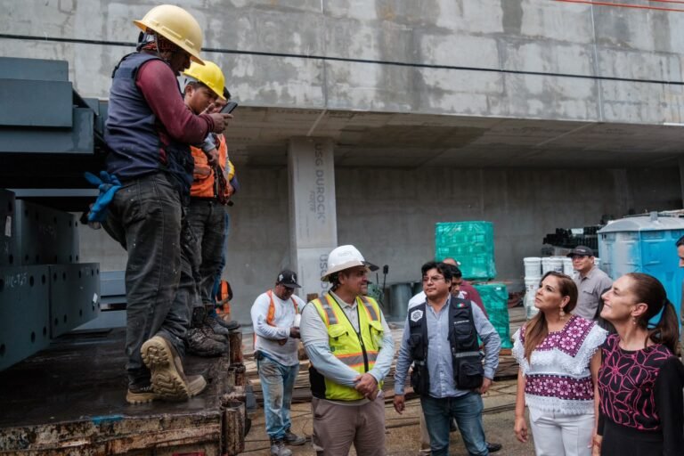 Sheinbaum supervisa obras hospitalarias en Chetumal junto a Mara Lezama; proyectan ampliar la atención médica