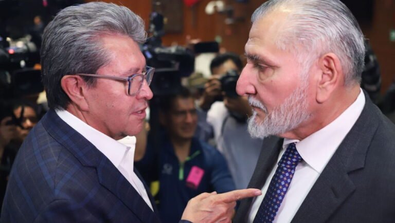 Morena se alista rumbo a 2027 con cinco operadores: Monreal y Adán Augusto, entre los elegidos